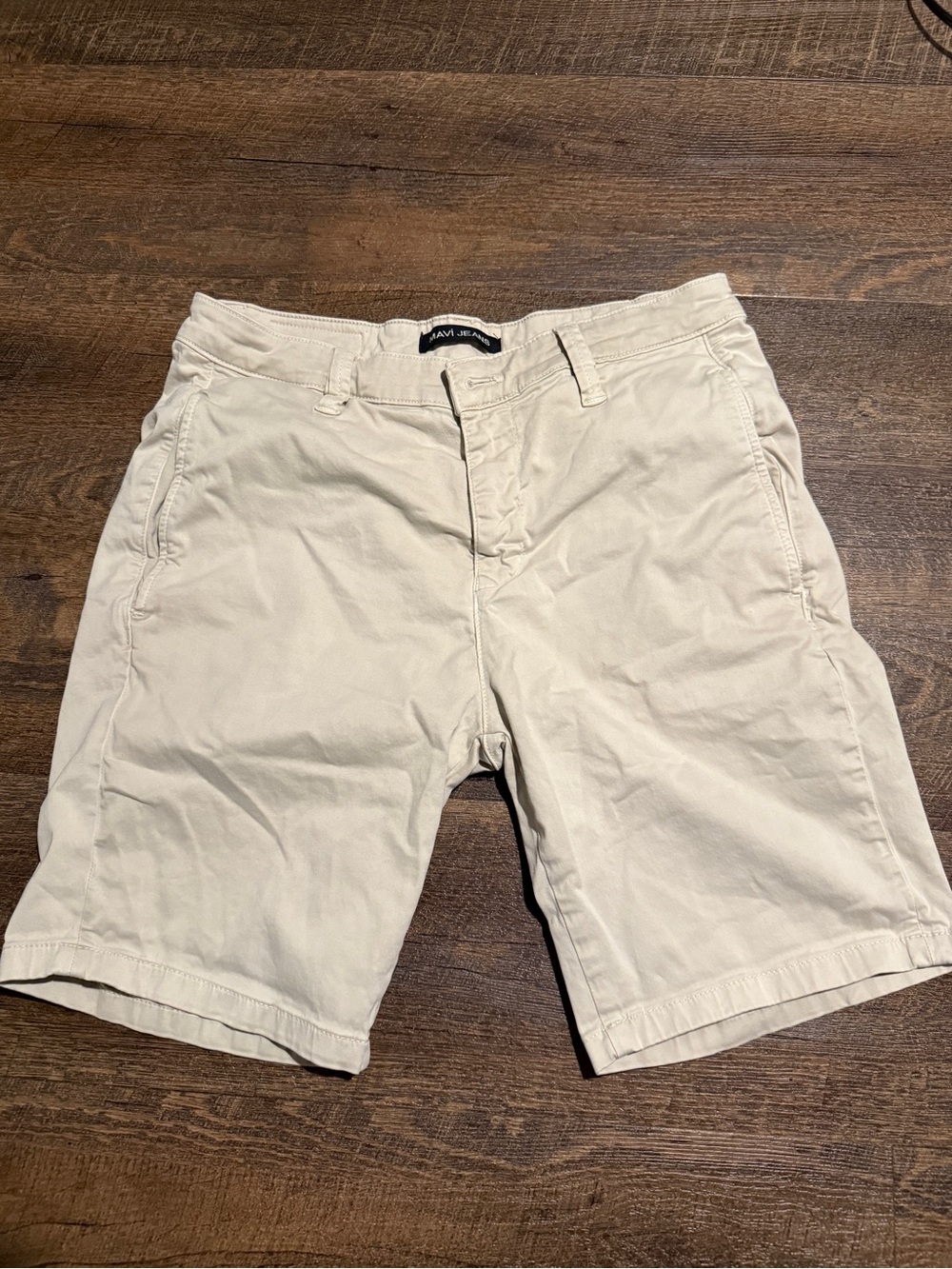 Mavi Men's Flat Front Shorts in Light Beige Simon Style